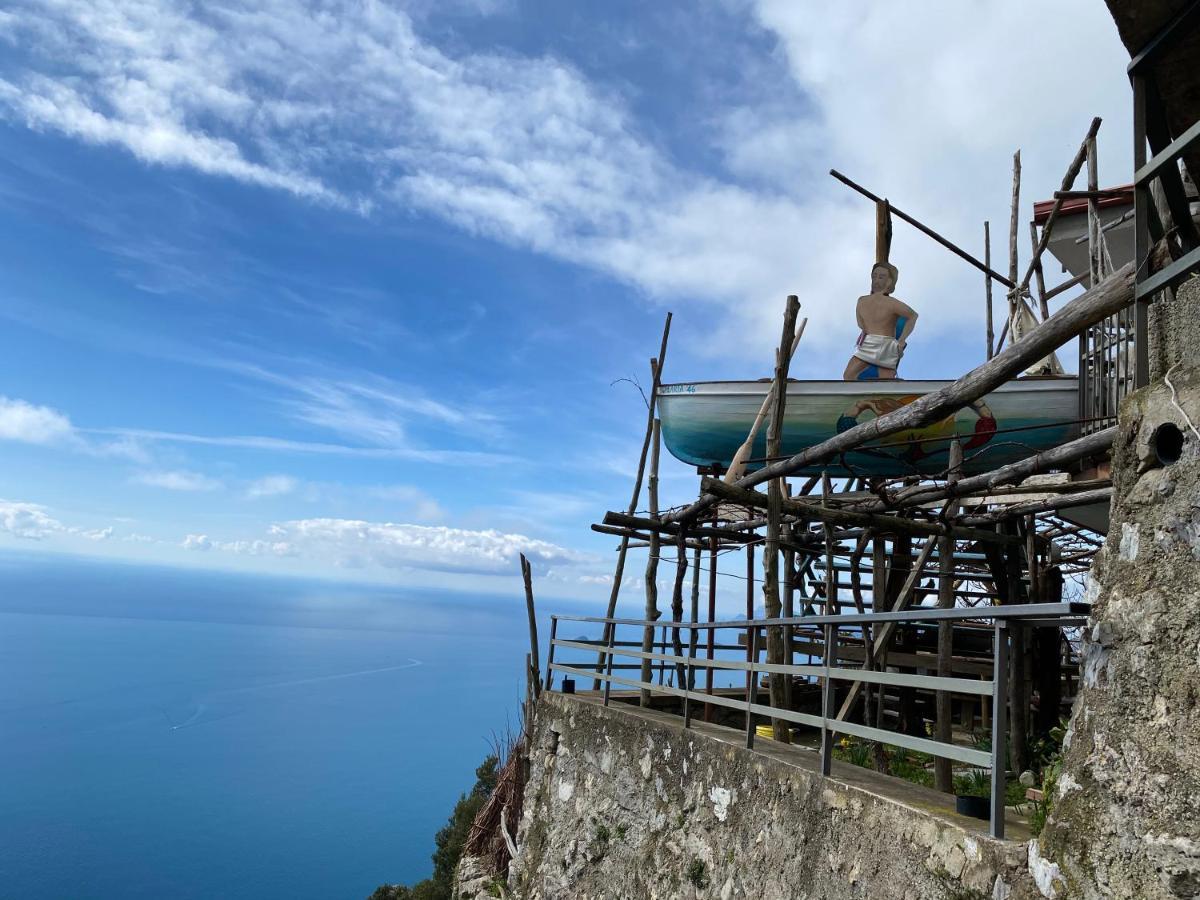 Il Profumo Dei Fiori Apartment Praiano Bagian luar foto