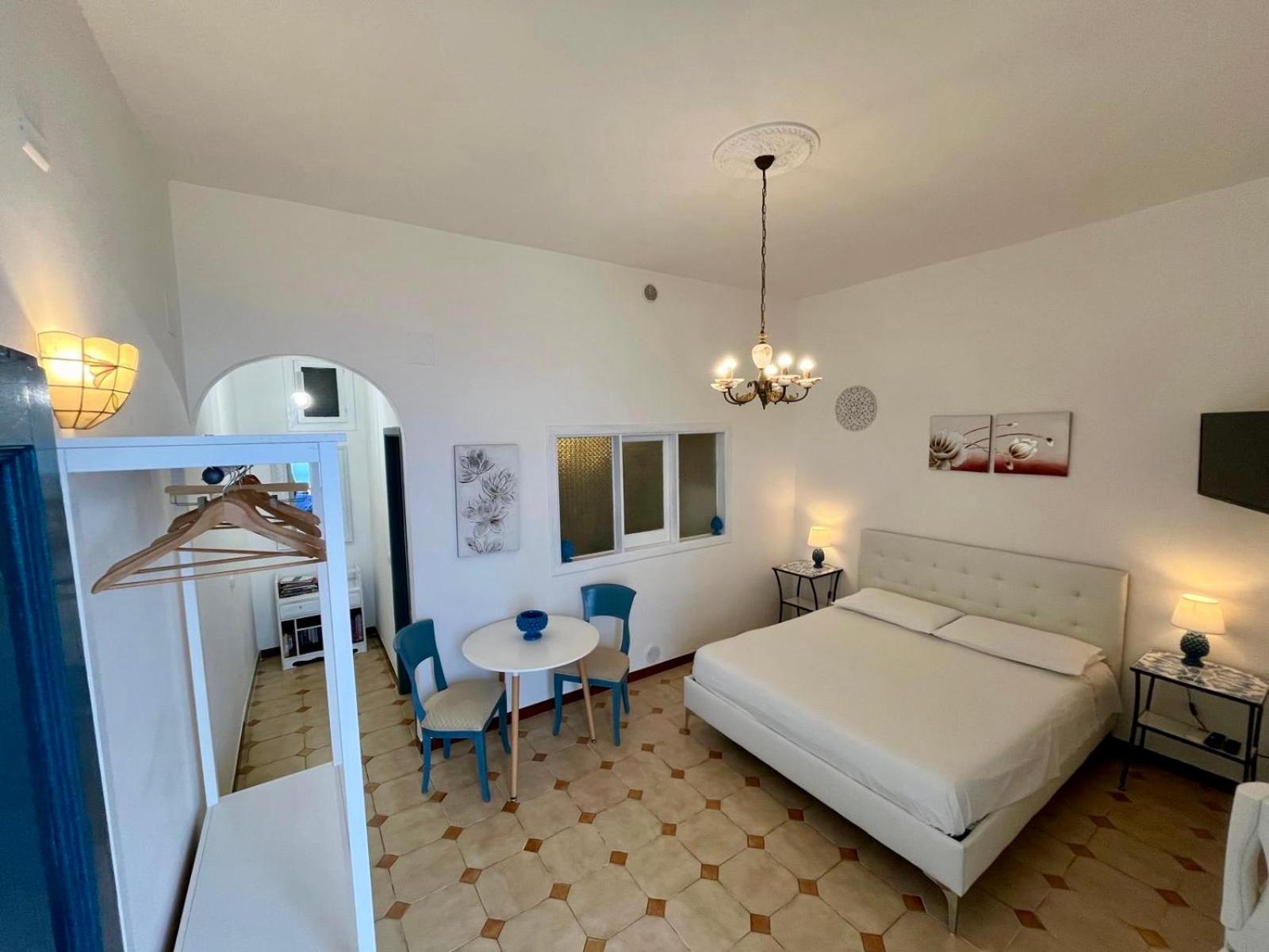 Il Profumo Dei Fiori Apartment Praiano Bagian luar foto