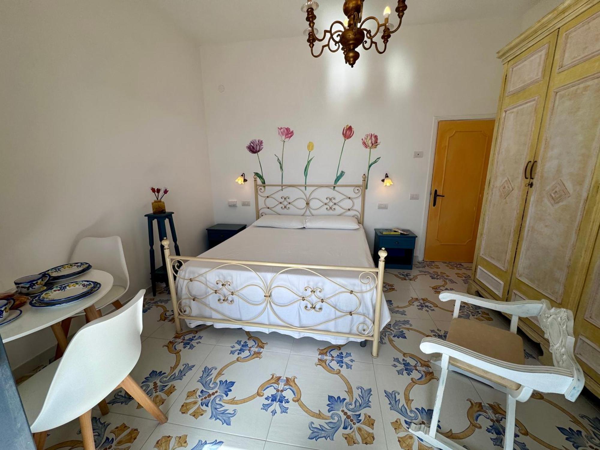Il Profumo Dei Fiori Apartment Praiano Bagian luar foto