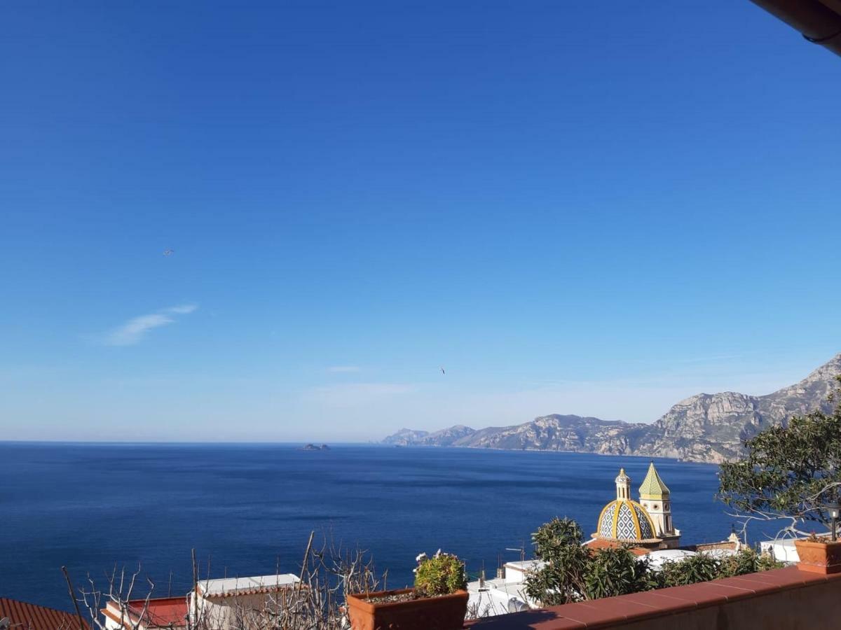 Il Profumo Dei Fiori Apartment Praiano Bagian luar foto